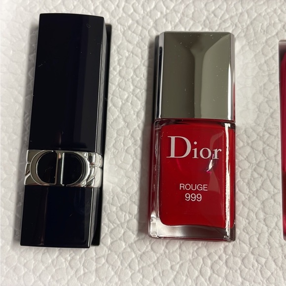 Dior VIP travel gift set - Picture 3 of 3